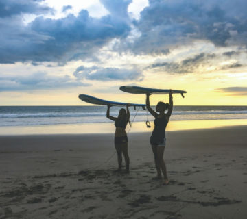 CR Surf - 720 x 640 CR Surf - 720 x 640